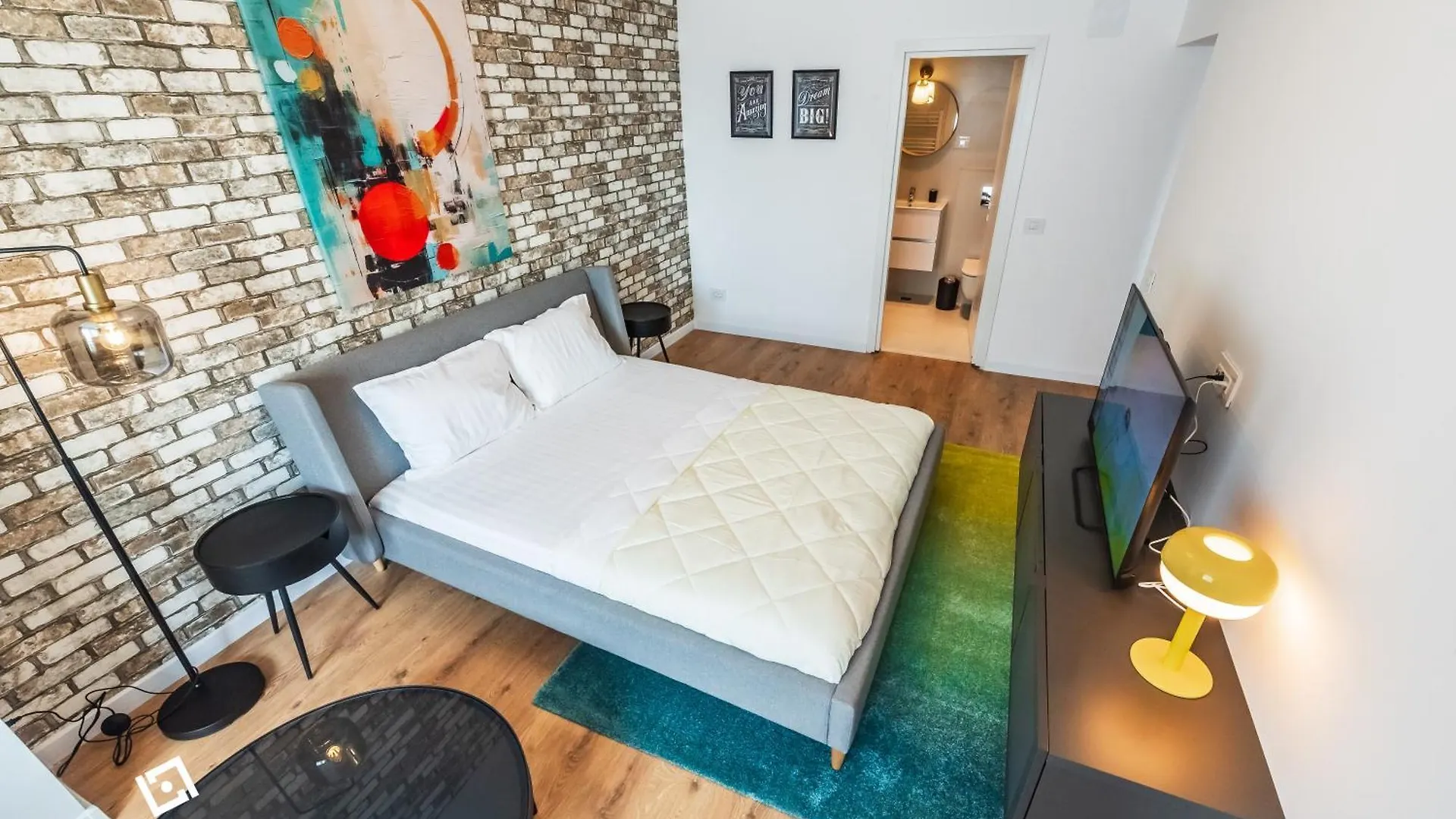 Apartment Ivory Concept Studio 52 Bucharest Romania