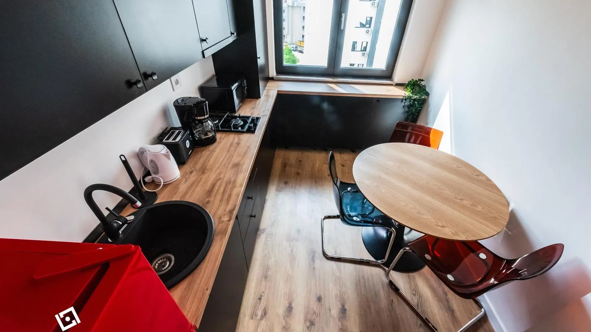 Ivory Concept Studio 52 Bucharest Apartment